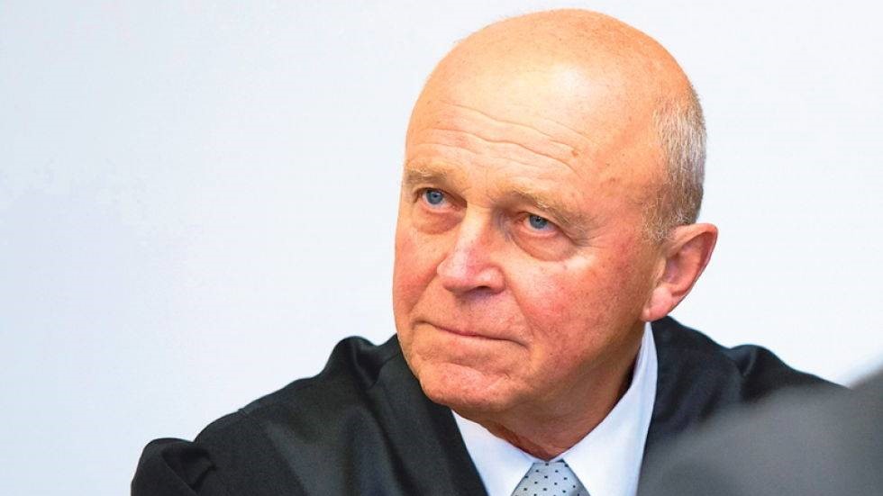 Klaus Schroth
