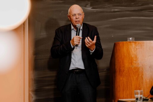 Prof. Dr. med. Dr. phil. Klaus M. Beier